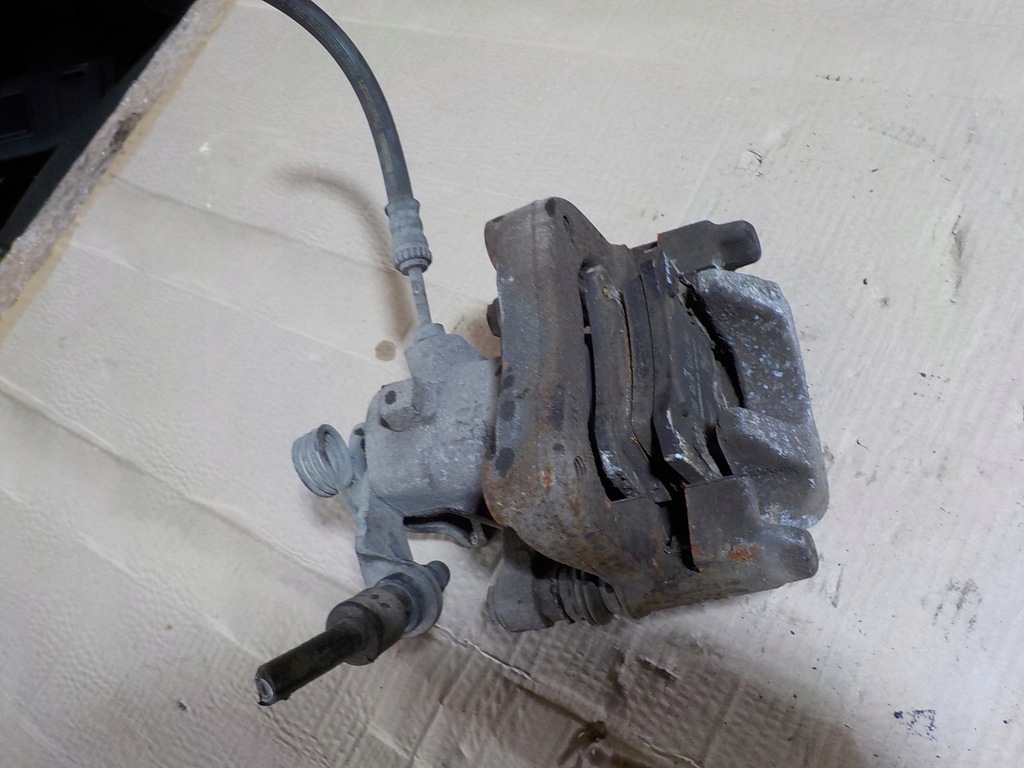 фото №5, Citroen ds3 супорт лівий задня 1.6 ehdi