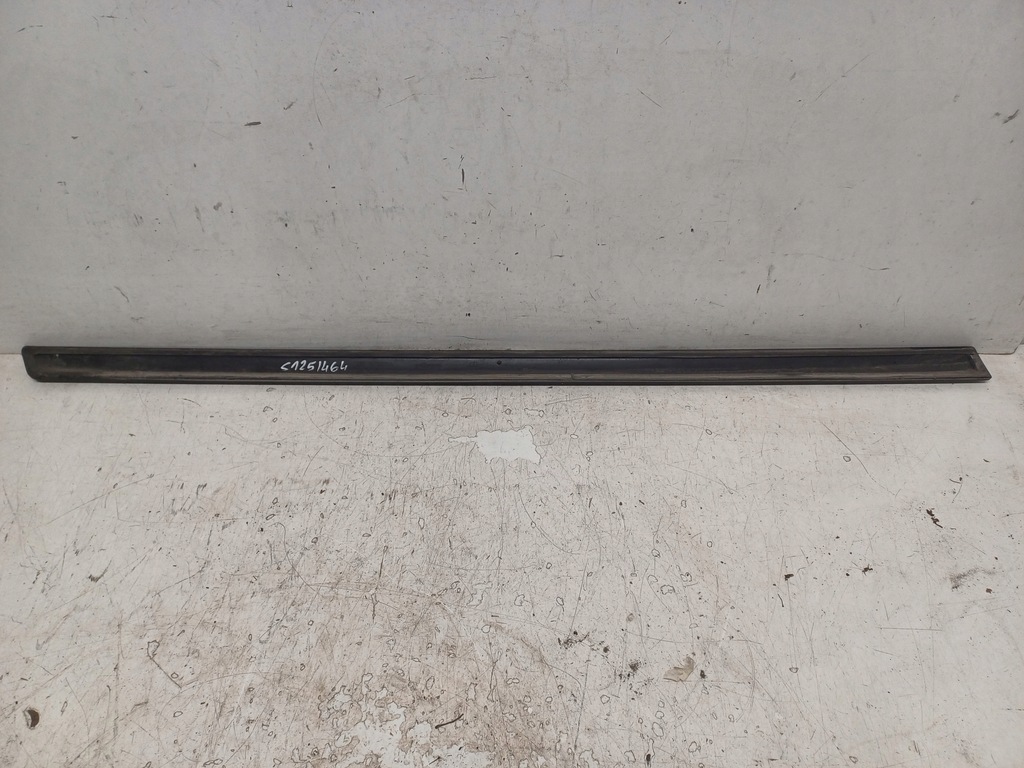 фото №5, Toyota corolla verso 04-09 молдинг дверь правая pz415e852202