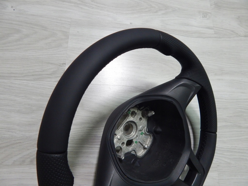 Vw crafter 2 man tge - кермо  без  багатофункціональний - шкіра - обшивка czytaj опис Недорого