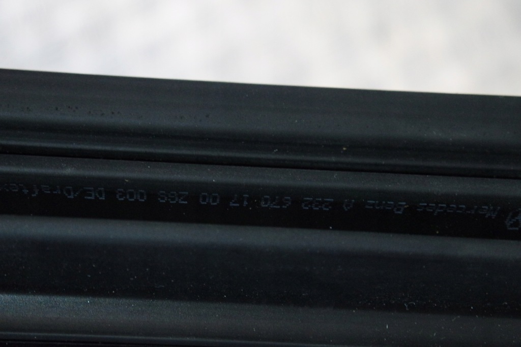 фото №2, Прокладка молдинг уплотнитель mercedes sl amg r232 a2326701700