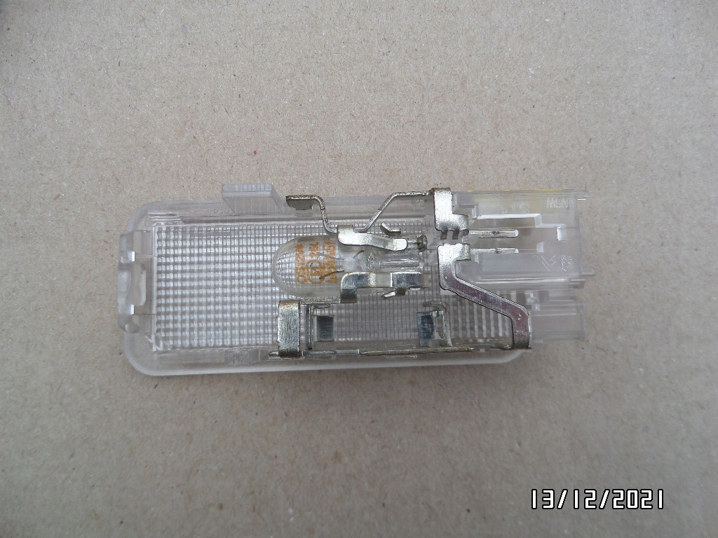 фото №3, Лампа освещение багажника citroen c3 i