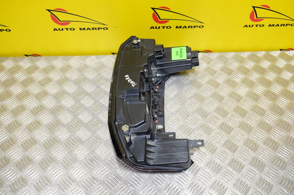 фото №11, Toyota tundra 2021 2022- лампа задняя led левая задняя usa