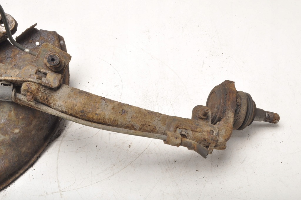 фото №8, Toyota tundra 4.7 поворотный кулак правая передняя