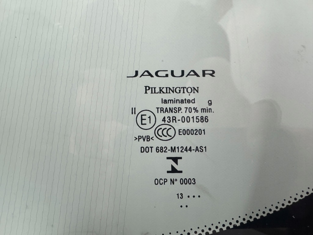 Jaguar f-type x152 купе стекло передняя Недорого