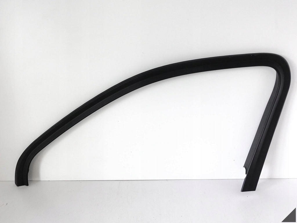 фото №1, Vw touareg iii 760 cr7 18- рамка молдинг захист двері права перед 760867588