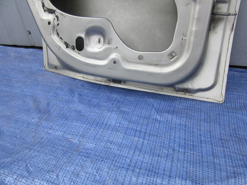 фото №12, Chevrolet trailblazer 2002 дверь левая задняя