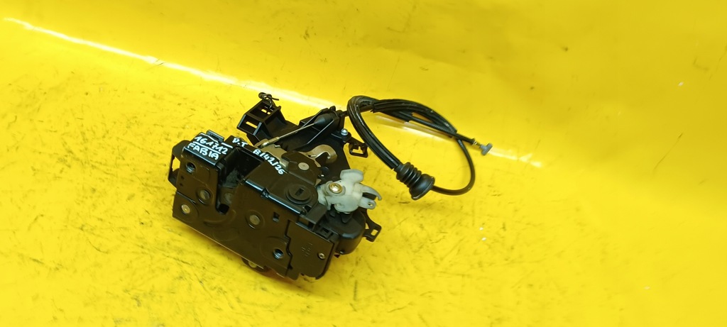 фото №8, Замок дверь правый задняя skoda fabia i 99-07r