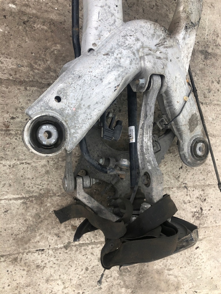 фото №3, Балка задня підвіска ступиця привідний вал vw phaeton