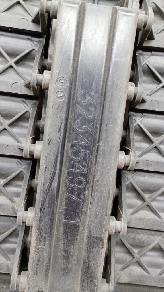 фото №11, Жалюзи впуск воздуха оригинальный номер 32345497 volvo xc60 ii 17-25r