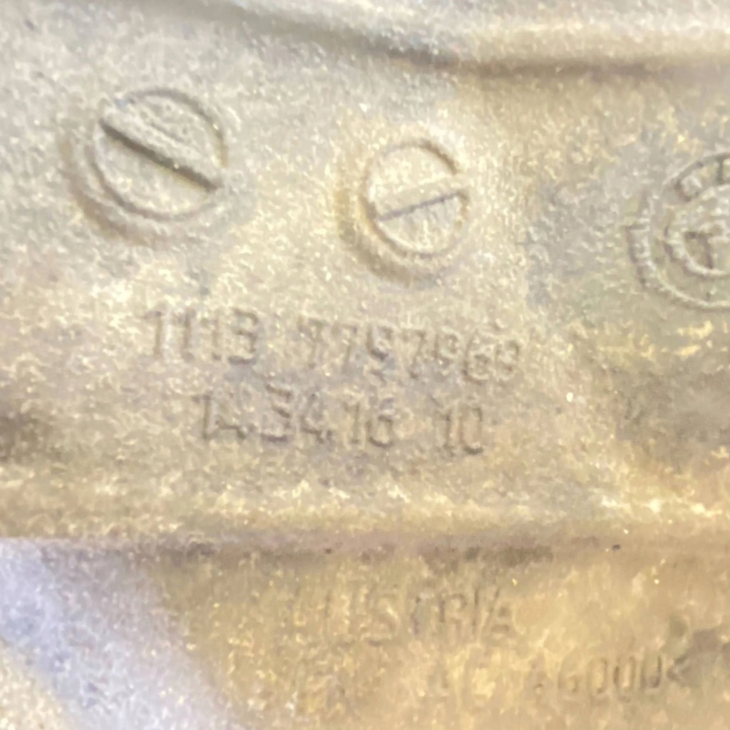 фото №10, Bmw 3 e90 e91 2009 піддон масляна