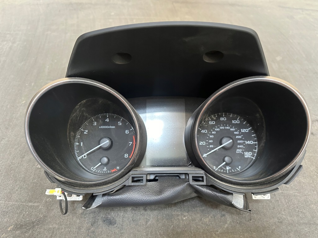 фото №1, Приладова панель лічильник спідометр subaru outback 2018- usa