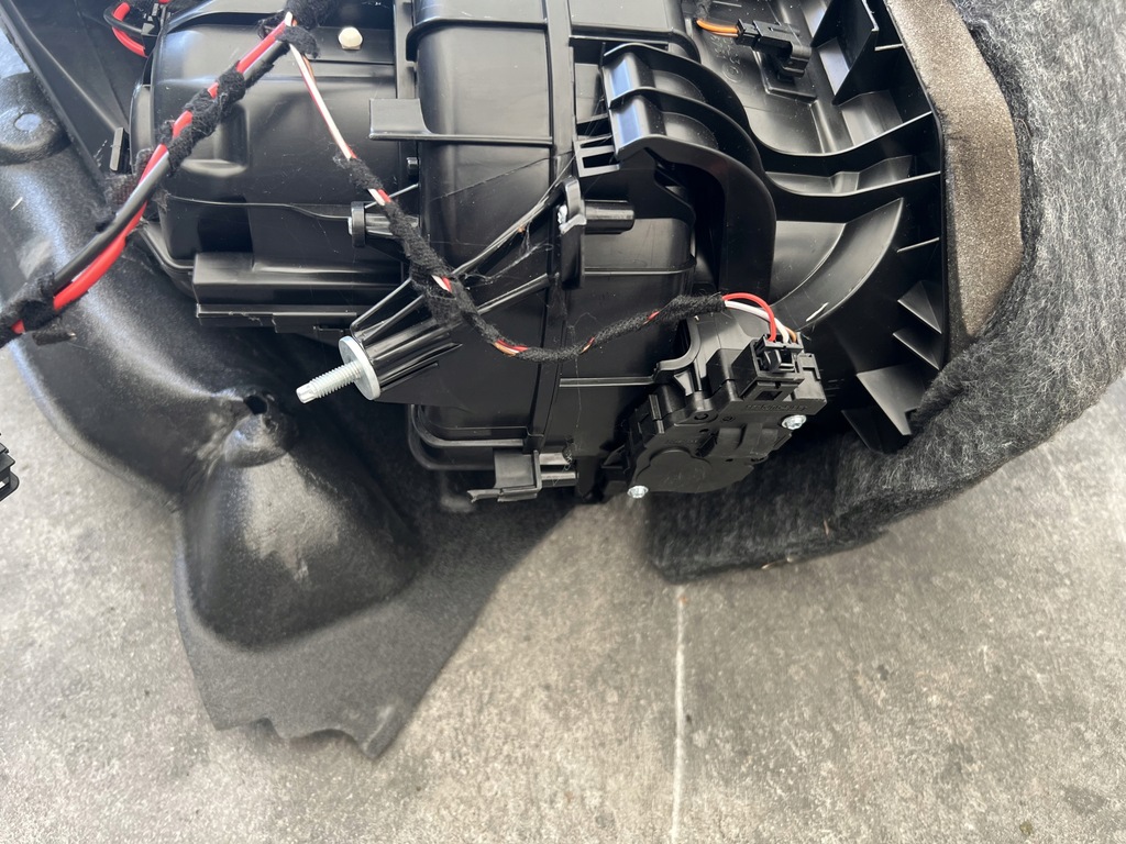 фото №10, Porsche 991 обігрівач 99157301112