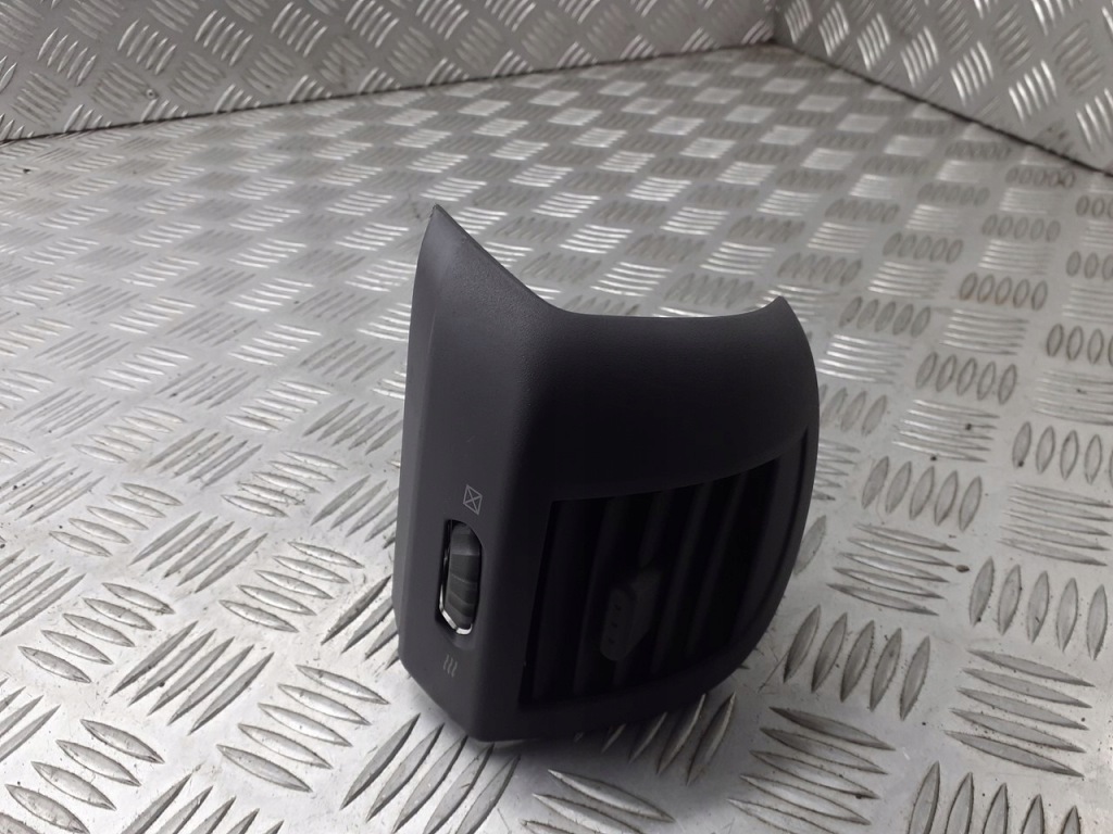 фото №1, Решітка обдув ліва nissan micra k12 68761ax701