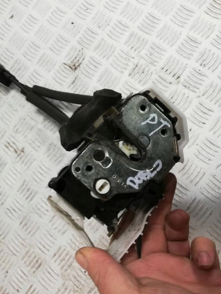 фото №2, Fiat doblo ii combo d замок дверь задняя правый