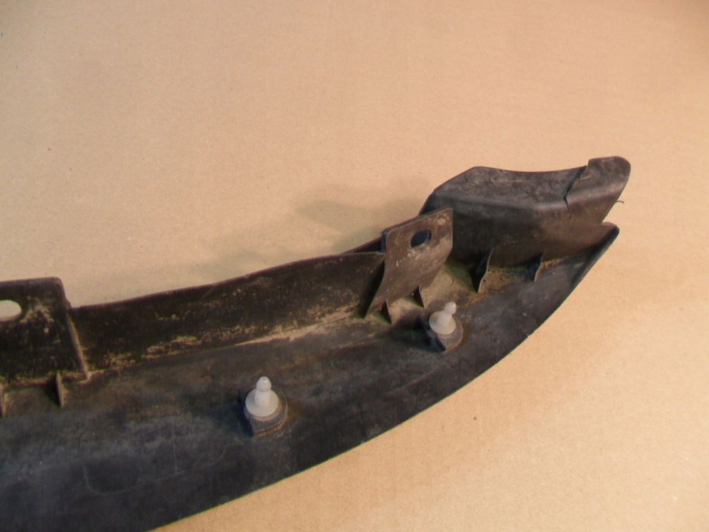 фото №14, Молдинг крыла правый перед terrano ii 63812-7f000