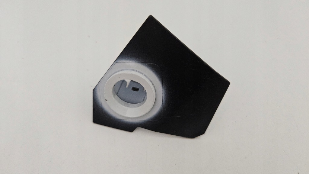 фото №1, Skoda karoq кронштейн датчика корзина 39122808 r6