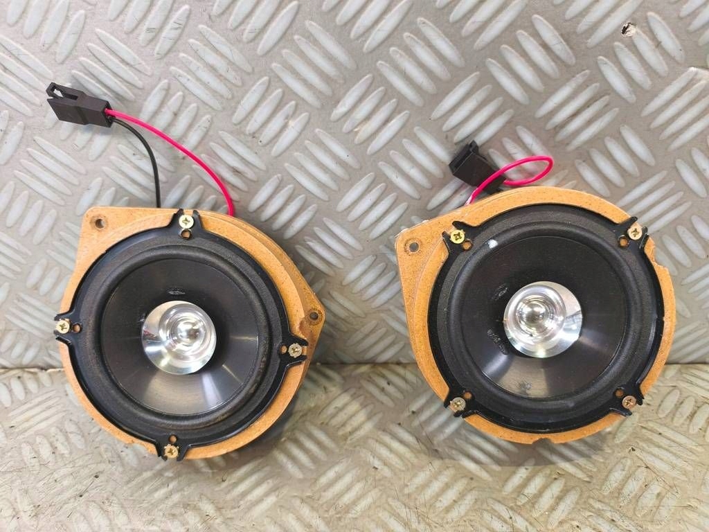 Купити Динамік двері передніх microcar ligier ts-g1310f