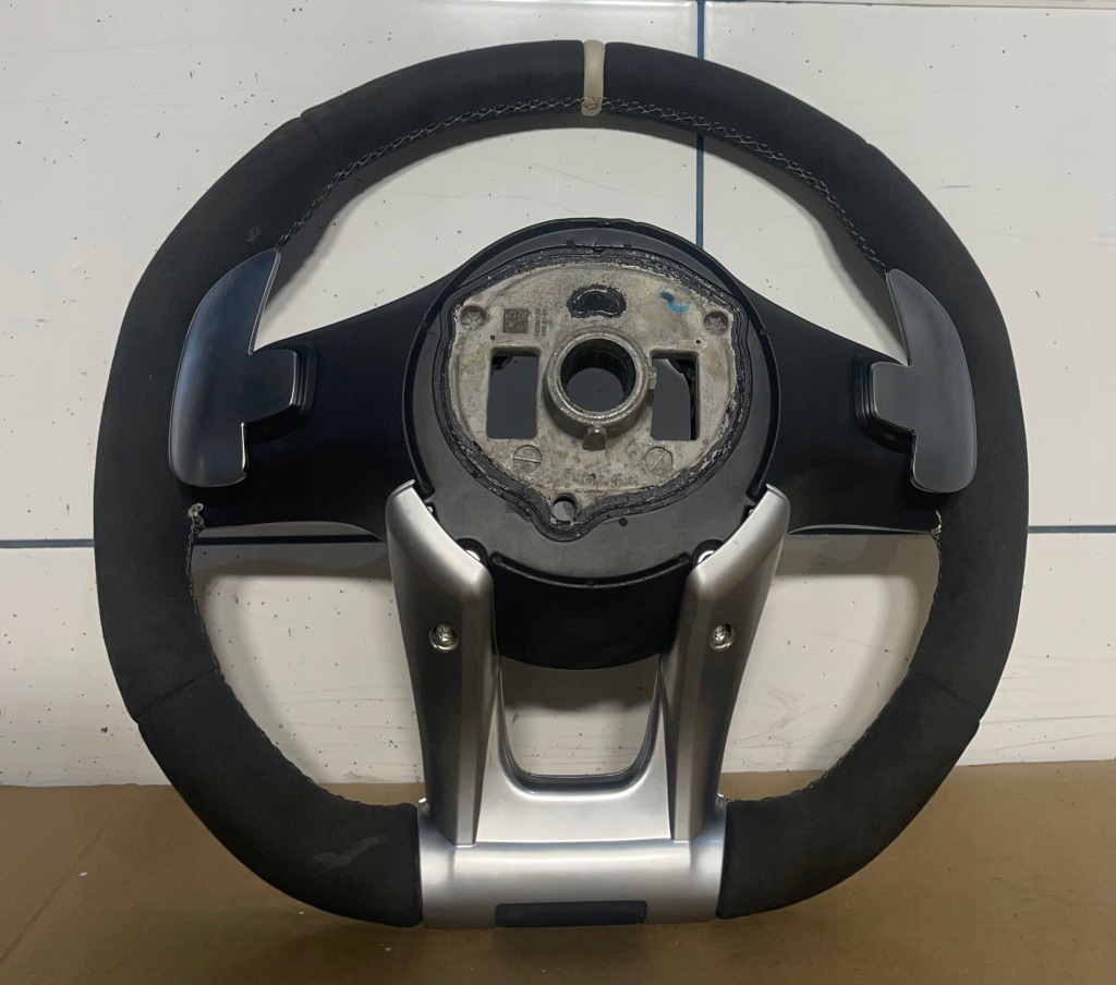 фото №11, Mercedes w222 w205 w257 w213 w177 воздуховод amg alcantara лепестки переключения 63 amg