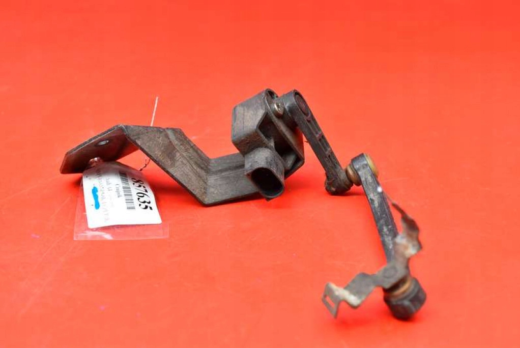 фото №5, Датчик вирівнювання ксенон лівий перед 8e0907503 audi a4 b6 00-05