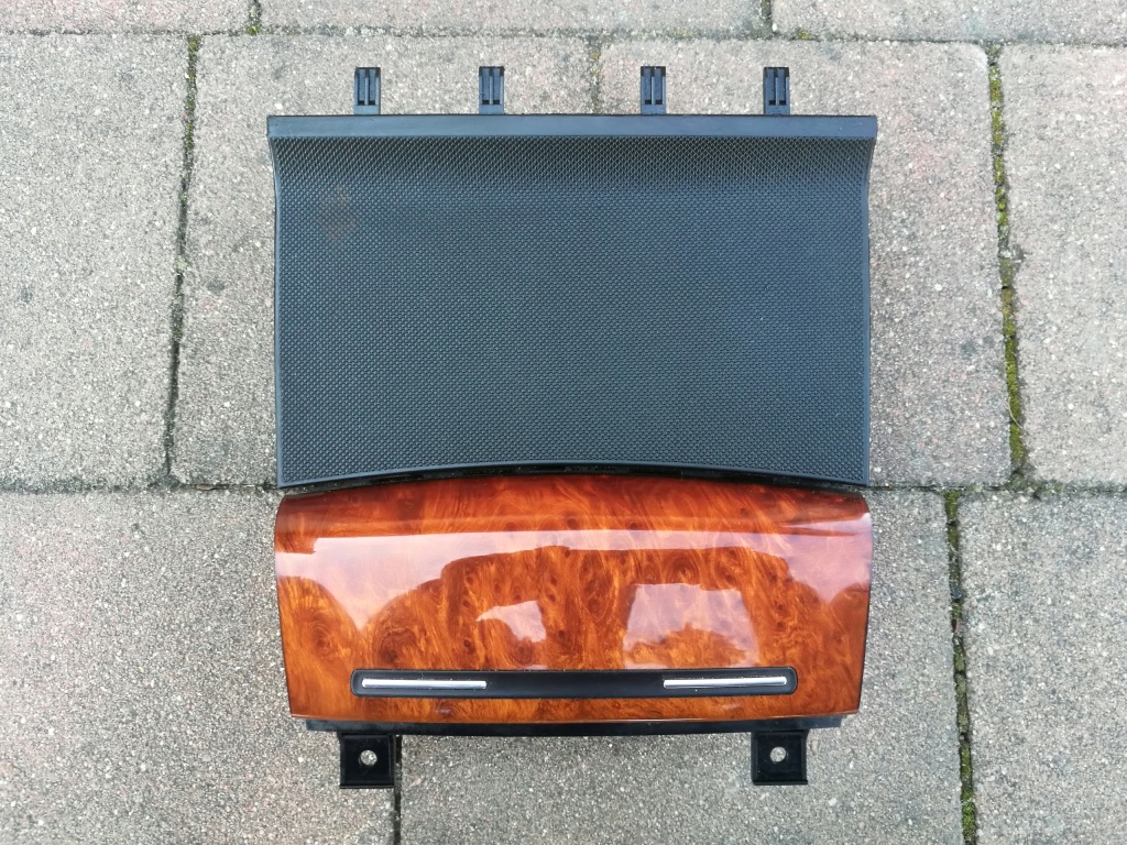 фото №1, Попільничка бардачок audi --a3 8p 2003-2008--8p0857951