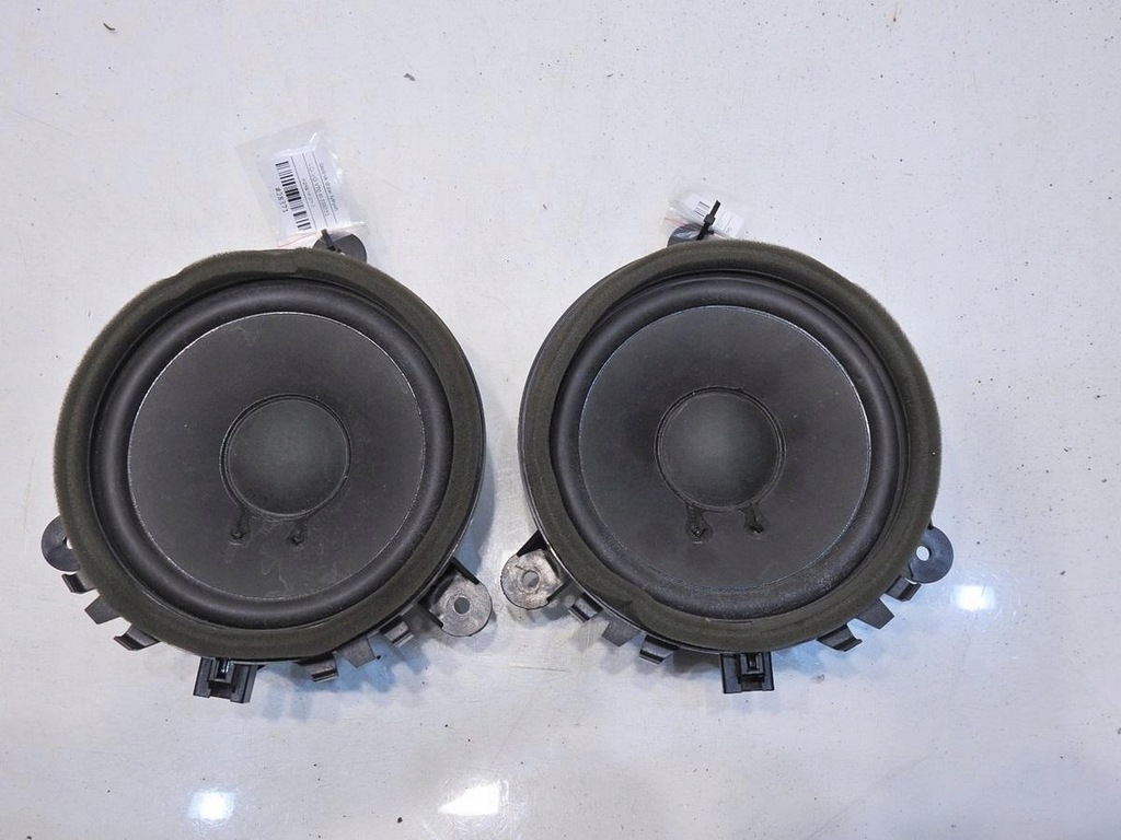 фото №2, Динамік задня задній volvo v70 iii