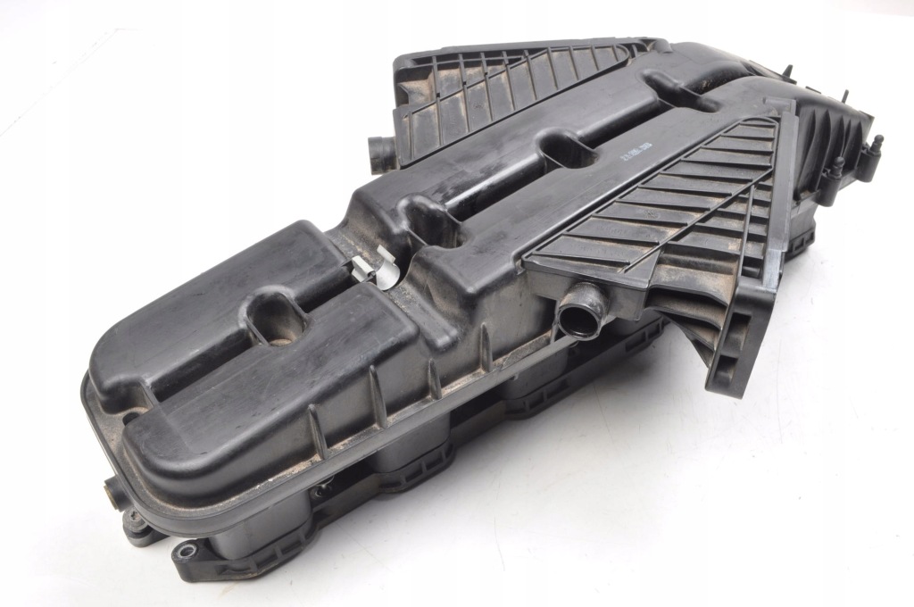 Купити Bmw 7 g12 6.6 колектор впускний  70352028