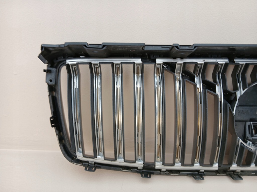 Volvo xc90 2 2 рестайлінг  2019- решітка радіатора решітка  радіатора перед 31698400 Ціна