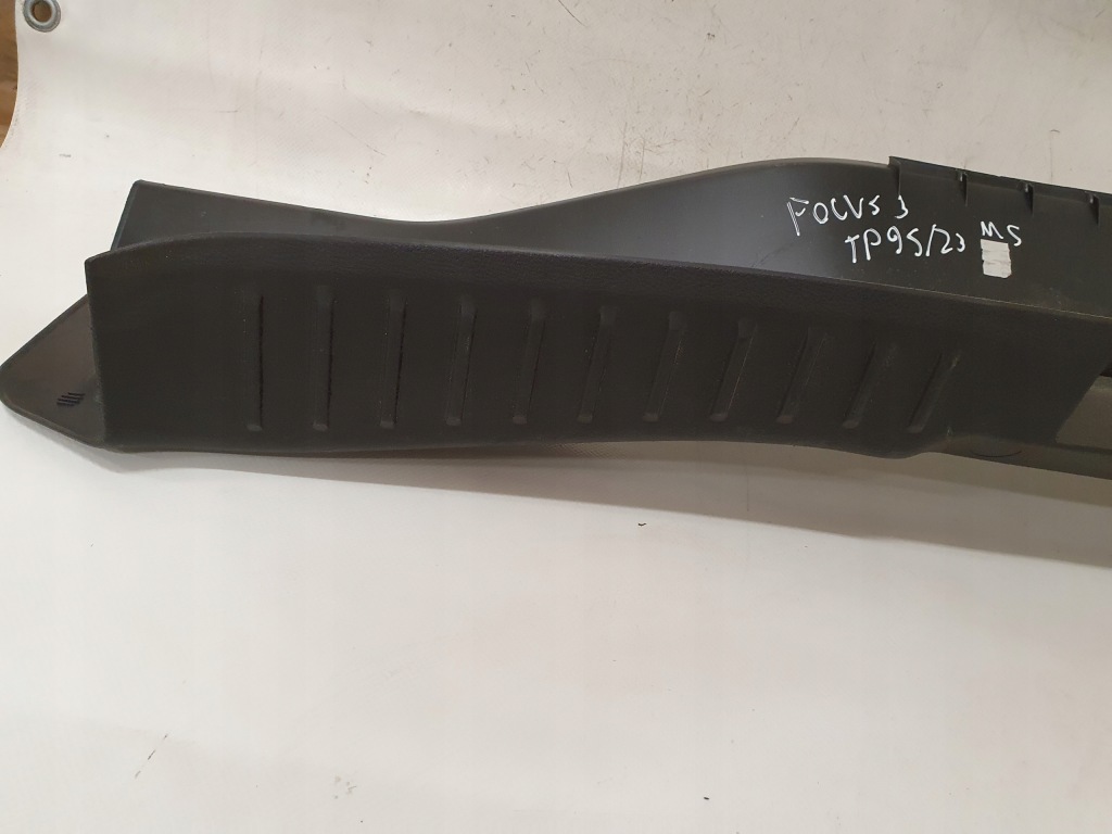 фото №15, Skoda octavia iii оббивка кришки хетчбек