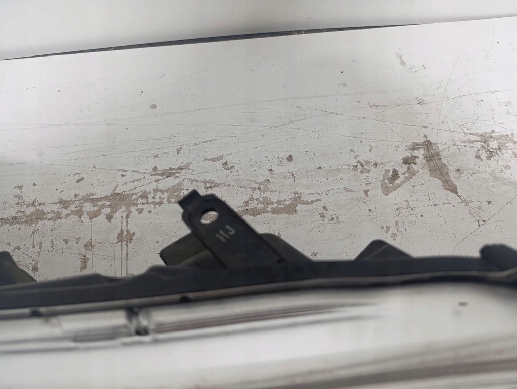 фото №8, Лампа правая передняя toyota hilux viii 8 full led 15-20