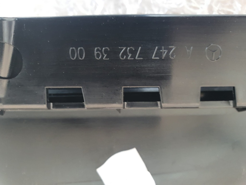 фото №4, Mercedes w247 молдинг декоративная дверь левый правый задняя