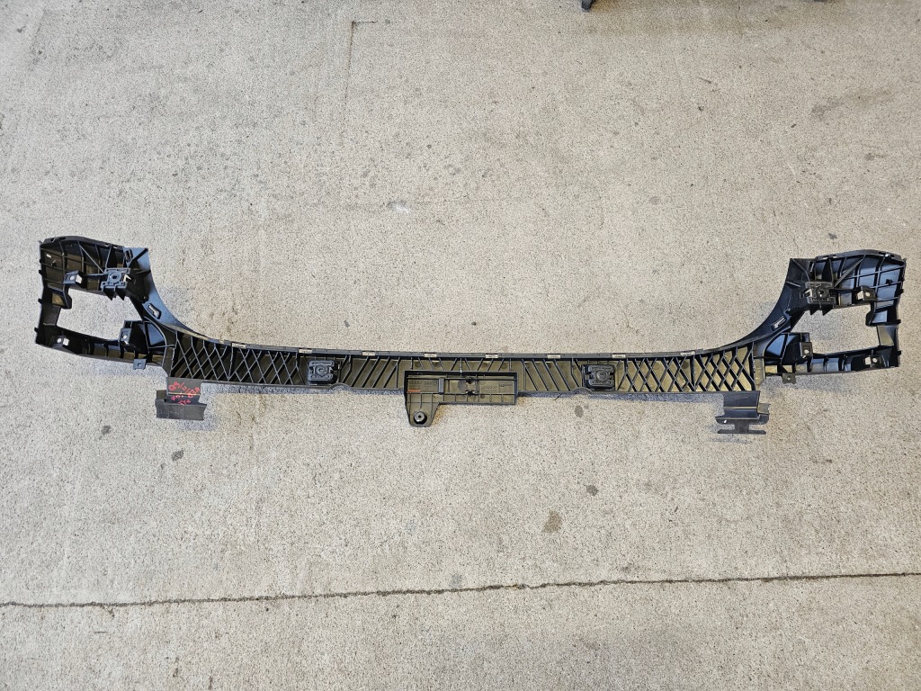 Audi q3 ii 83a напрямна підсилювач кронштейн бампера задній 83f807385 Недорого