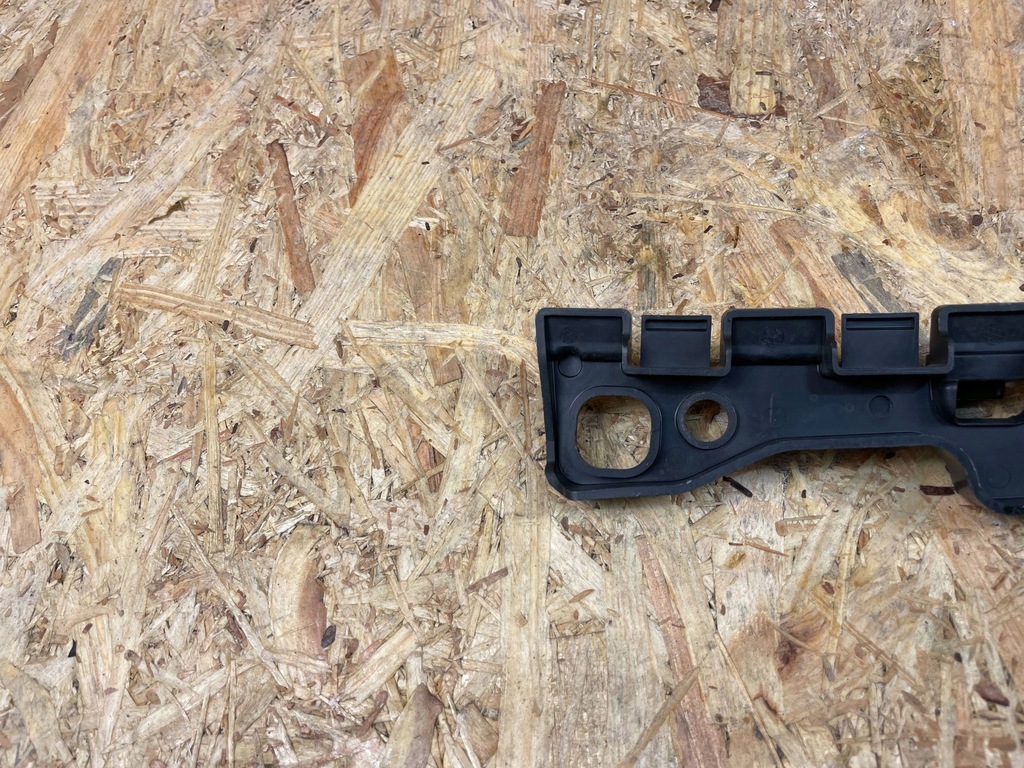 фото №10, Кронштейн напрямна поріг крила перед лівий volvo s90 v90 31386127 2016-