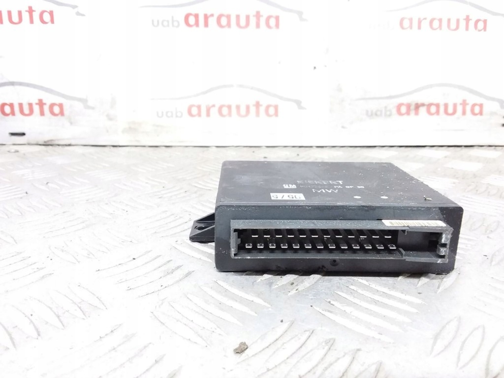 фото №1, 1994 opel omega b1 модуль комфорта 90493865