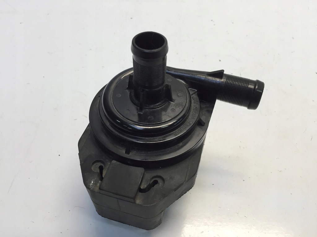 фото №1, Nissan leaf ii 2 2020 насос wody 215815sa0a