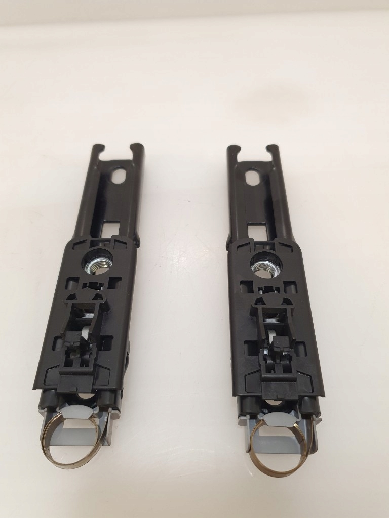 фото №4, Mercedes w251 r-klasa ползунок регулировка поперечина a2518600388