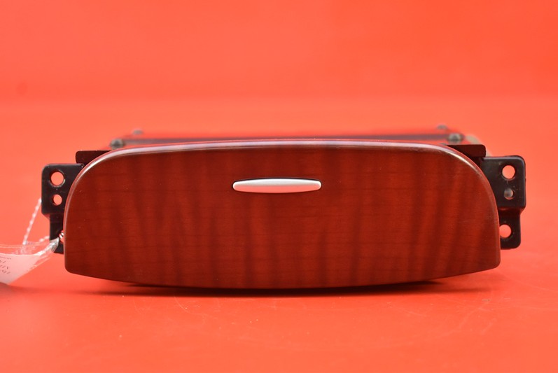 фото №1, Пепельница hyundai santa fe 2 ii 06-10