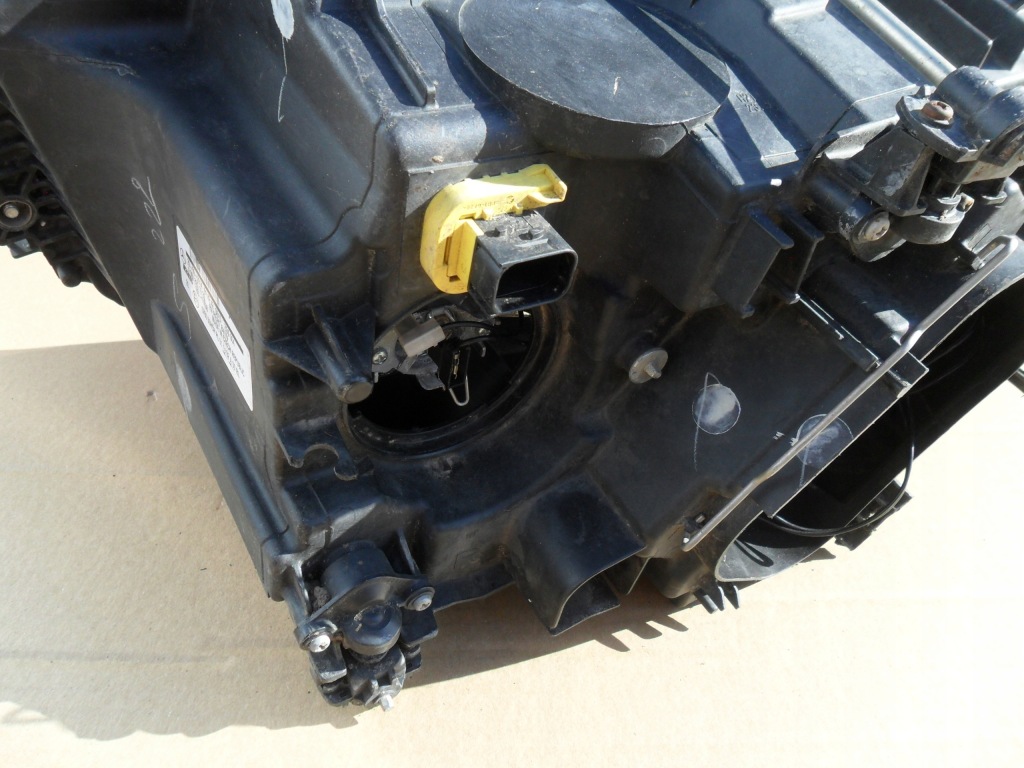 Mercedes actros фара правая a9608201939 Цена