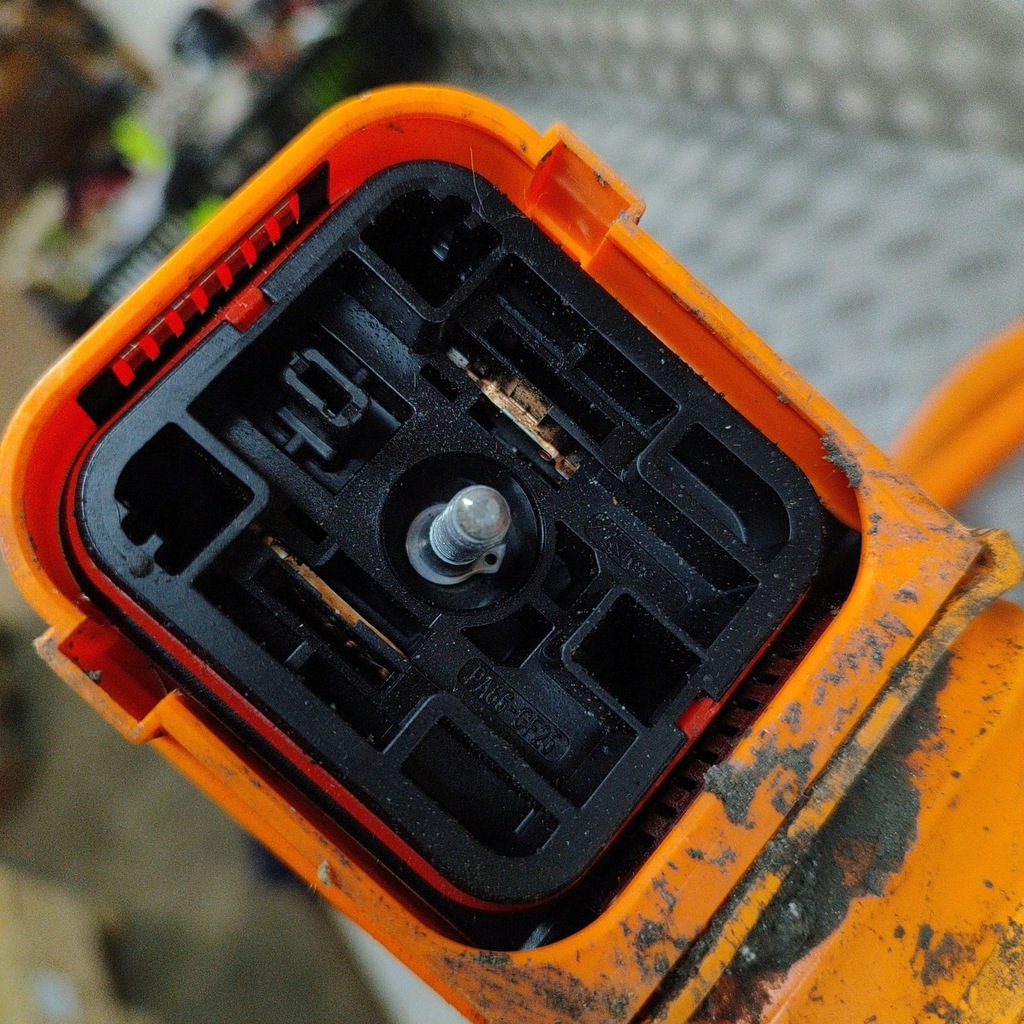 фото №10, Kia ev6 2021 кабель do зарядки автомобиля электрический