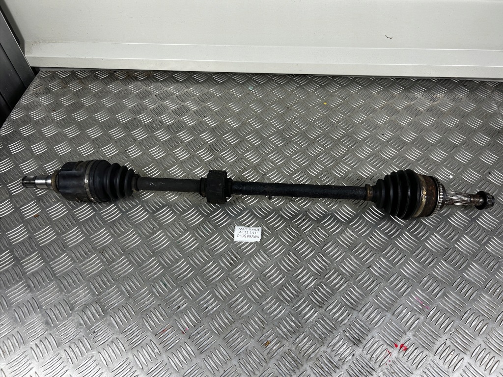 Купить Приводной вал правый  toyota corolla ix e12 1.4 vvt-i 97km