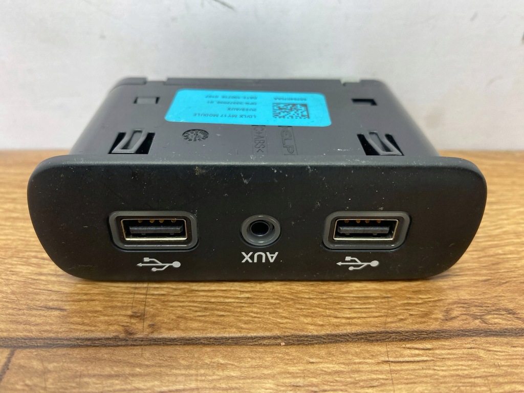 фото №1, Роз'єм usb dodge charger 2015+