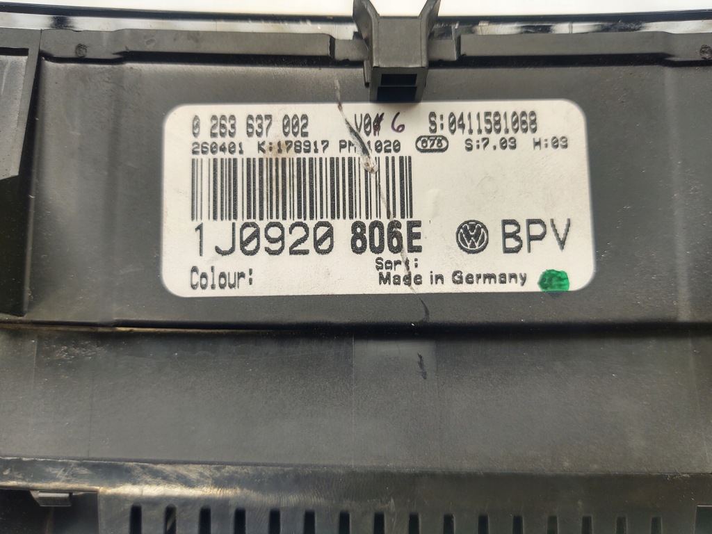 Volkswagen golf bora лічильник прилади 1035100002 0263637002 Зі Шроту