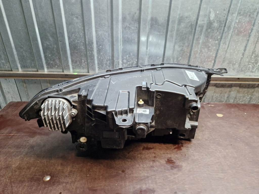 фото №7, Volvo xc90 ii lift лампа перед левая full led