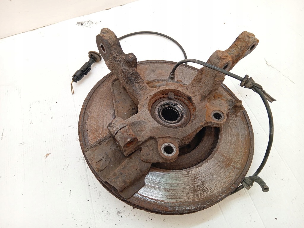 фото №6, Поворотный кулак левая перед fiat bravo ii 1.6 d