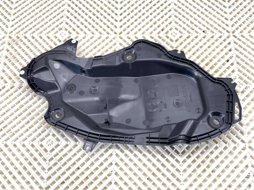 фото №1, Шумоизоляция дверь правый перед lexus lbx 67831-52530