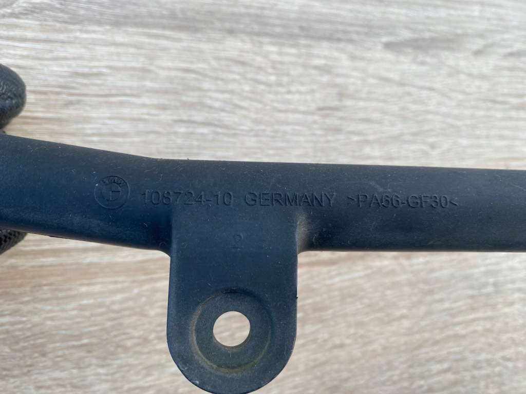 Электроклапан + провода воды bmw f10 f11 f12 f01 f03 f04 f06 f07 - 9119164 Оригинал