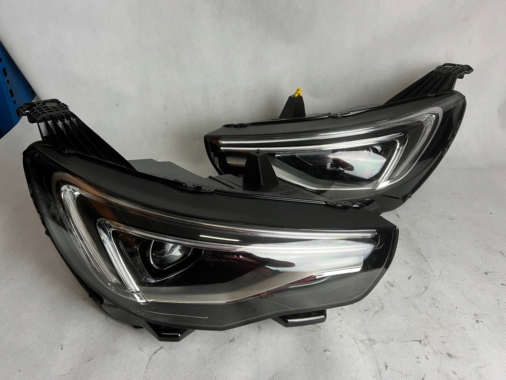 фото №1, Opel grandland x full led лампа левая правая фара левый правый демонтаж