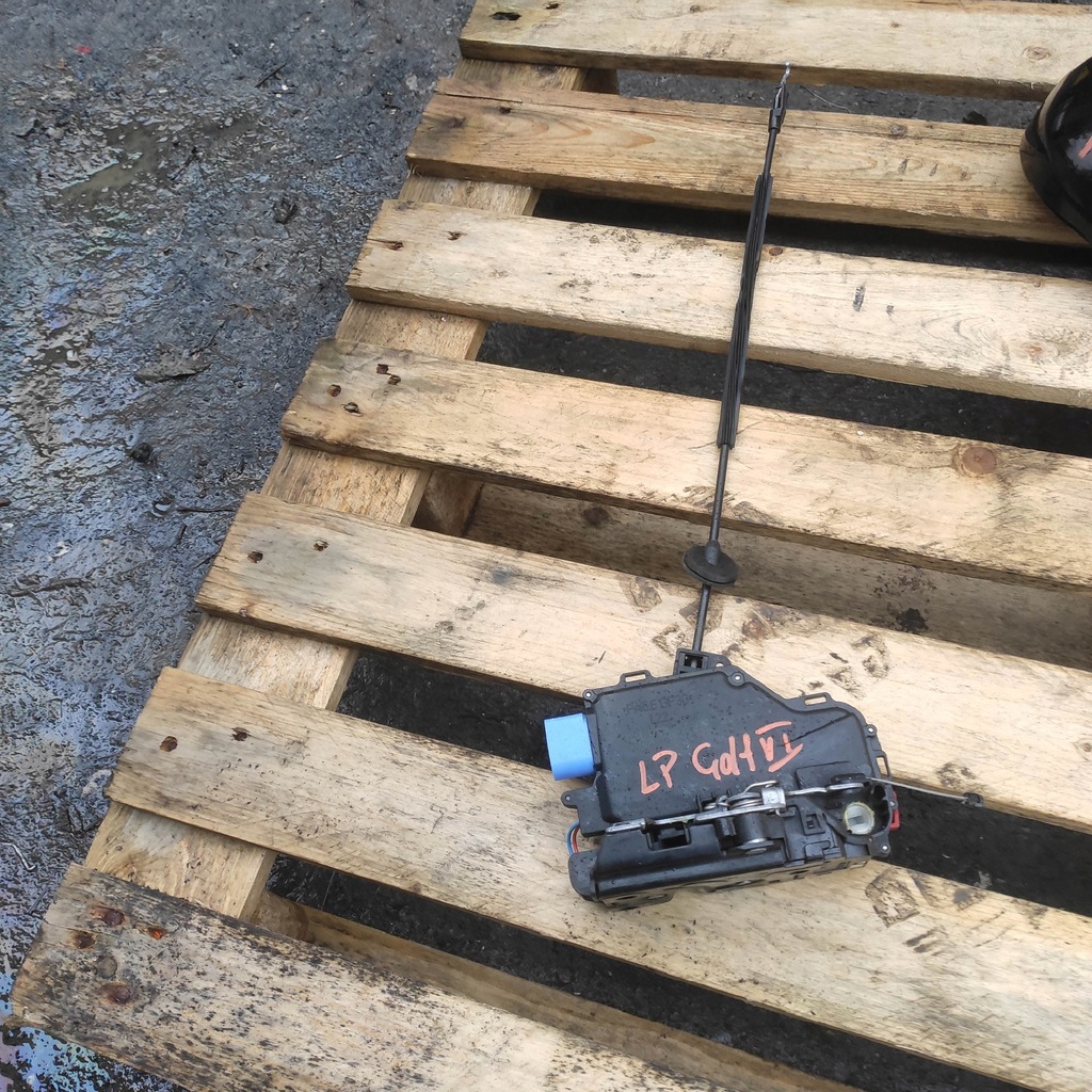 фото №1, Замок дверь левый перед vw golf 6 vi 3d1837015ab