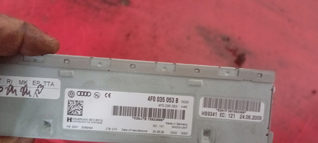 фото №4, Модуль тюнер радио audi a4 b8 4f0035053b