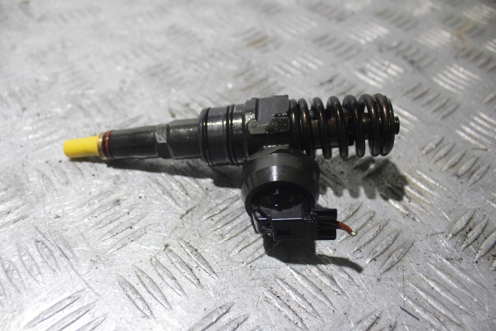 фото №1, Насоси-форсунки насос-форсунка skoda octavia ii 1.9tdi