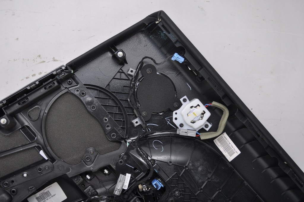 фото №8, Land rover range rover sport обшивка дверь левый задняя